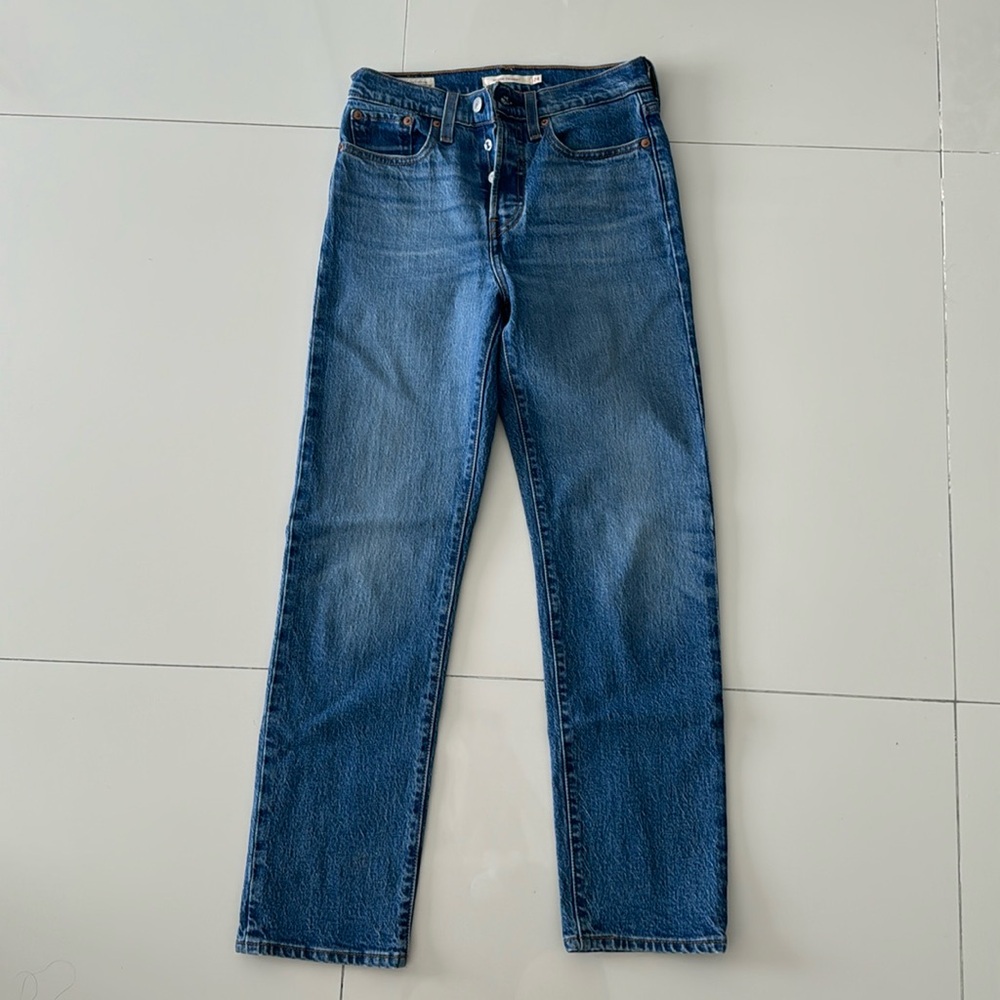 Wedgie Straight Fit Women’s Jeans